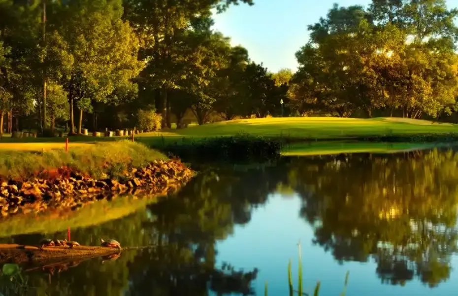 The 13th hole at Sawmill Creek near Lake Erie.
